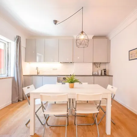 Apartament Guestready - Blooming Delight Pres Du Centre *